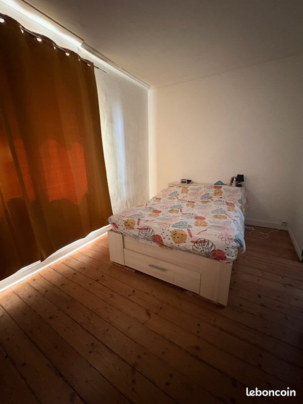 Appartement à louer, 70m², Saint-Savinien