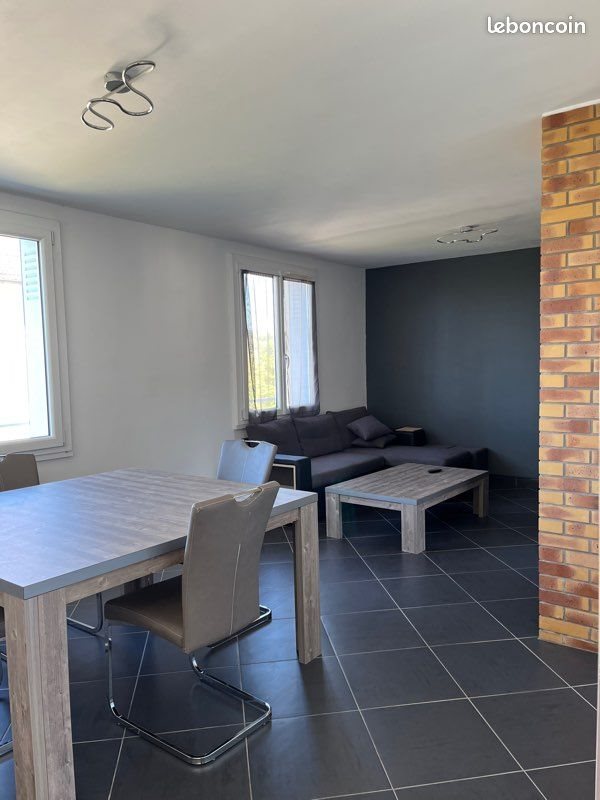 Appartement à louer, 45m², Dagneux