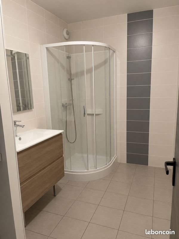 Appartement à louer, 72m², Yenne