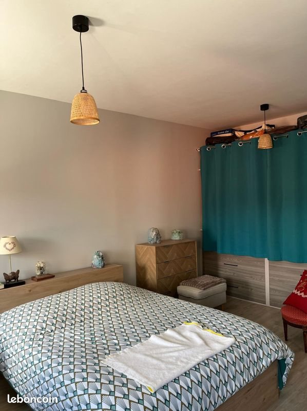 Appartement à louer, 72m², Yenne