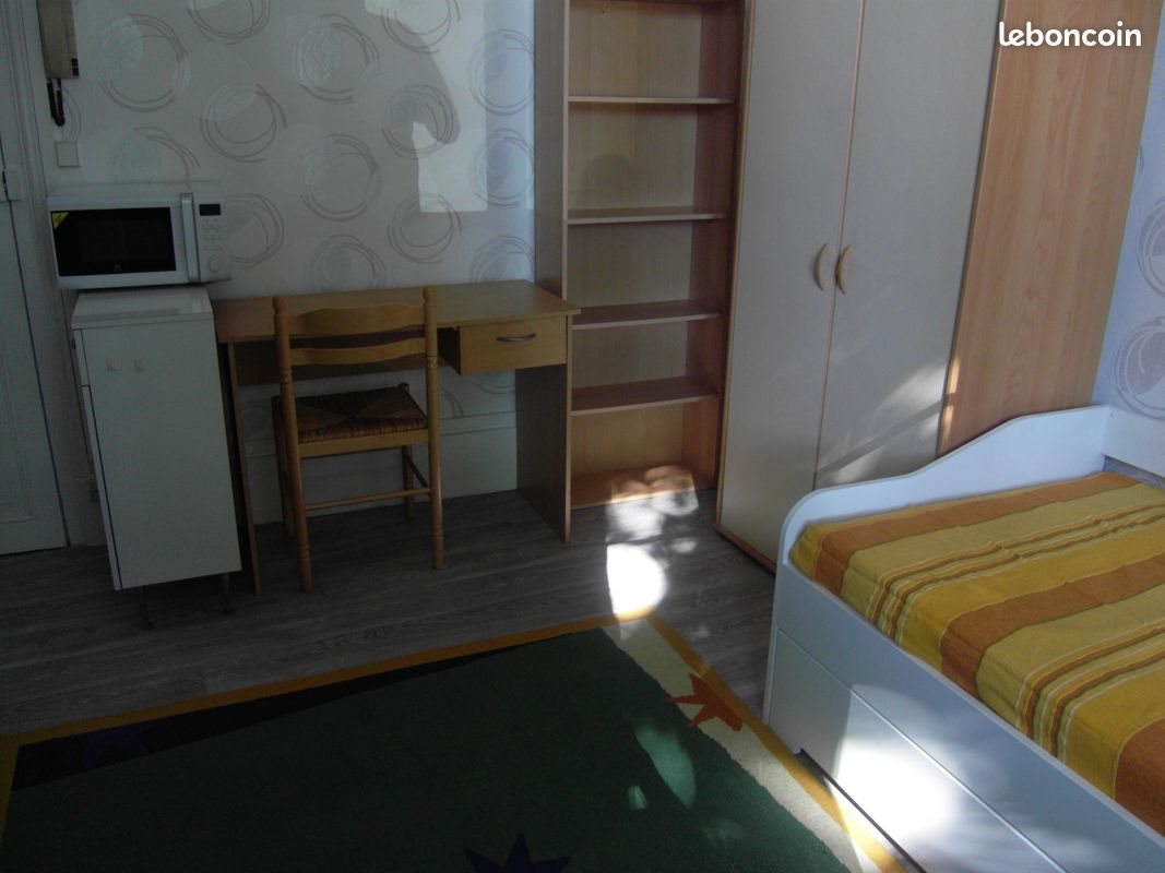 Appartement à louer, 16m², Moulins