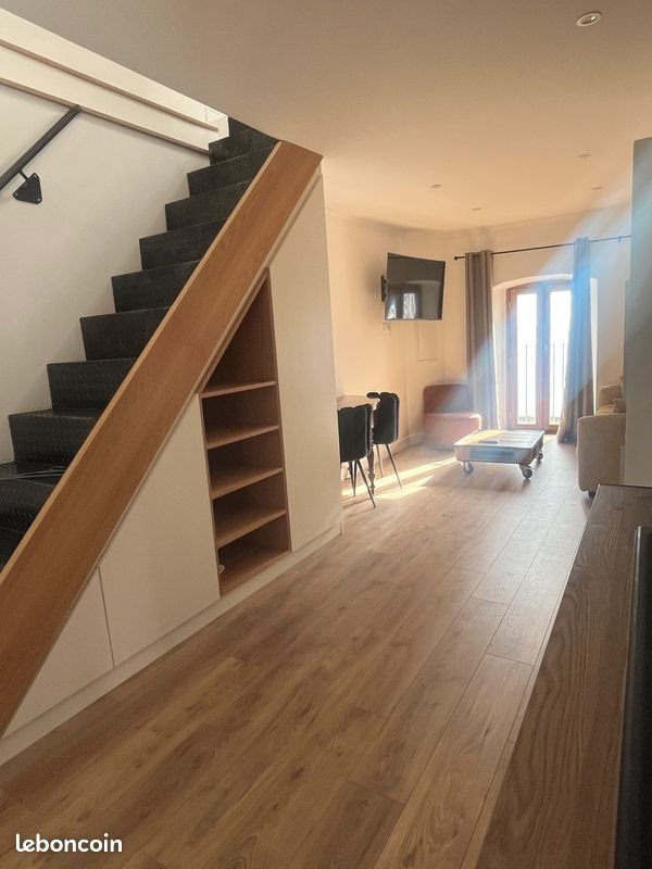 Appartement à louer, 50m², Bastia