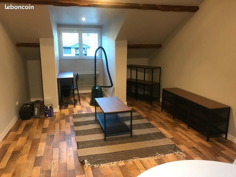 Appartement à louer, 32m², Aurillac