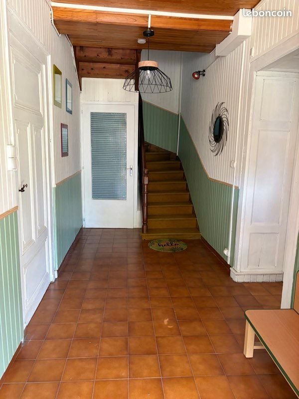 Maison à louer, 112m², Neuville-sur-Ain