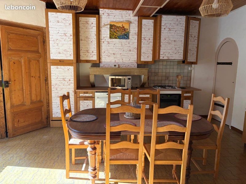 Maison à louer, 112m², Neuville-sur-Ain