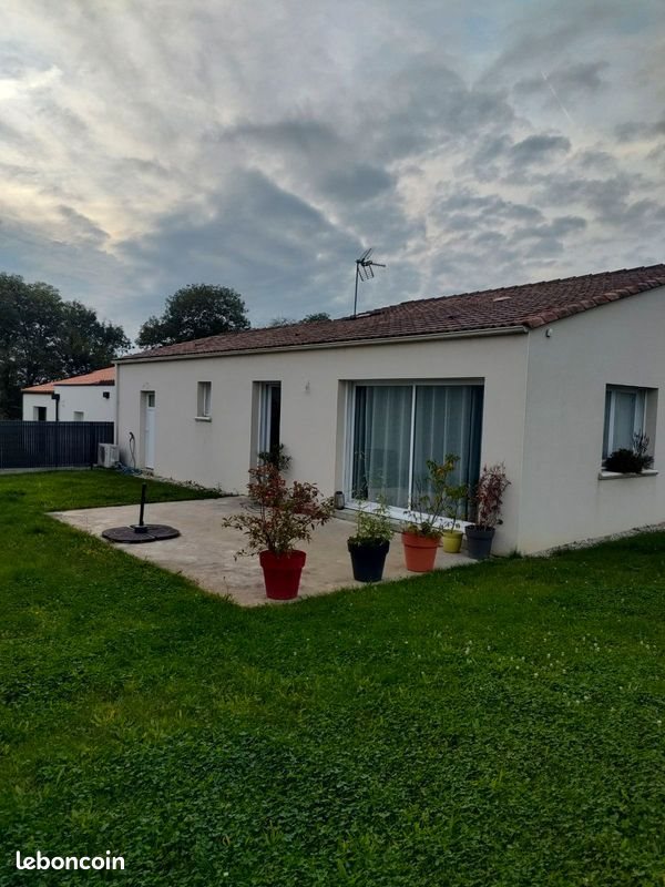 Maison à louer, 85m², Montaigu