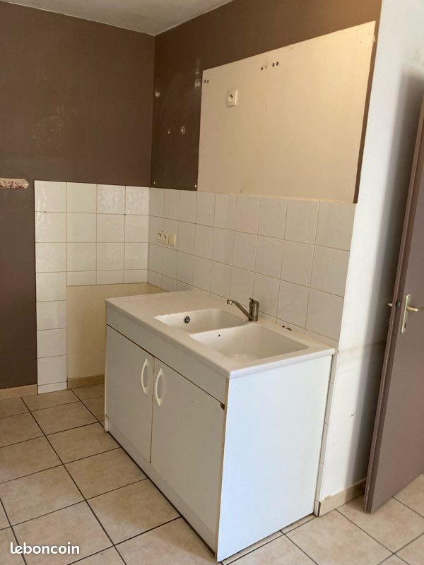 Appartement à louer, 28m², Charpey