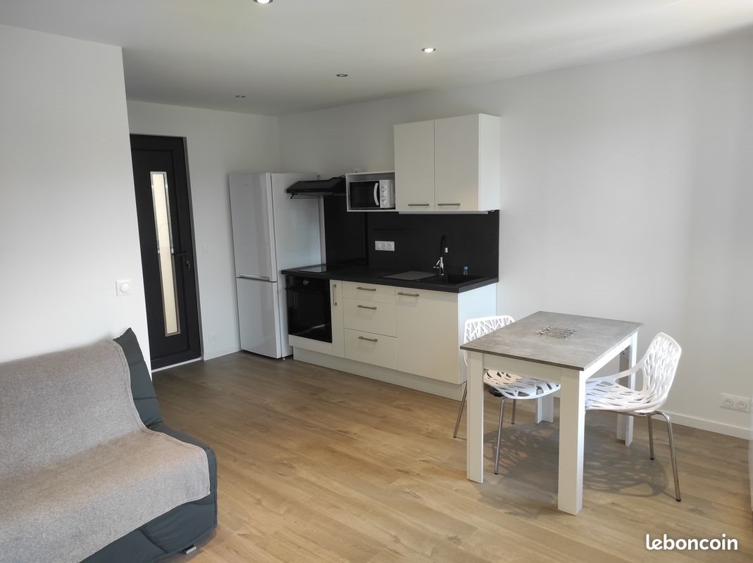Appartement à louer, 24m², Yenne