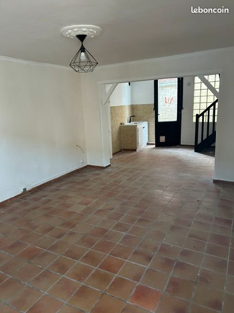 Maison à louer, 70m², Laruscade