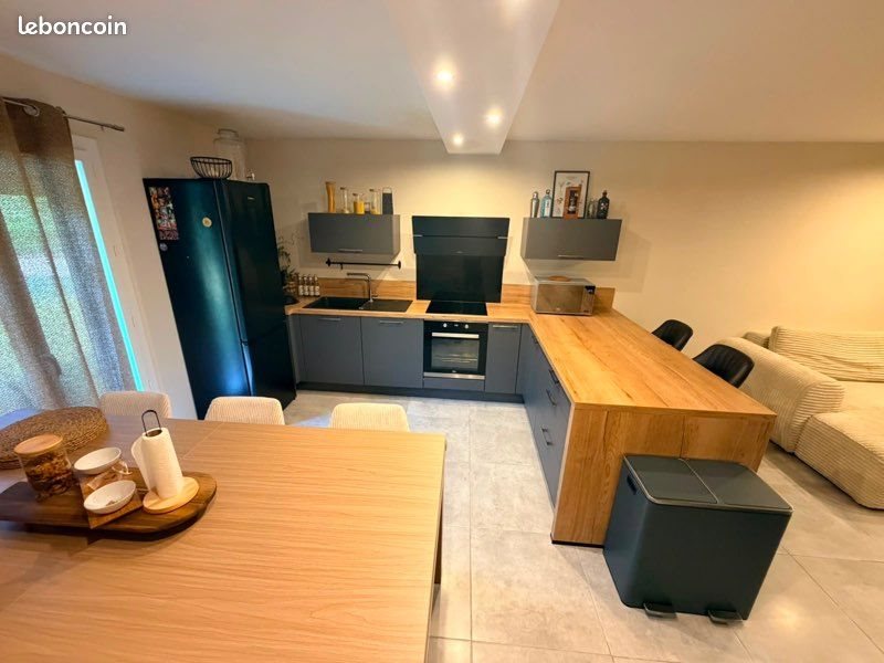 Appartement à louer, 75m², Venette