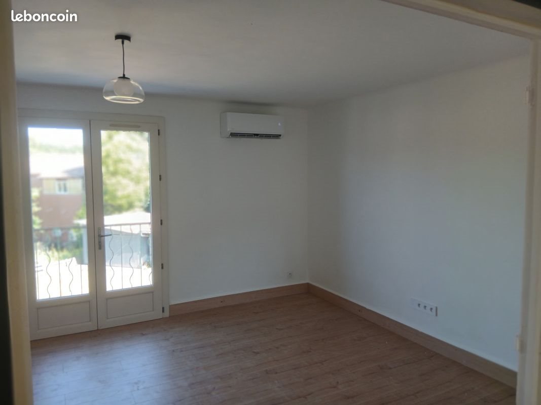 Appartement à louer, 61m², Alès