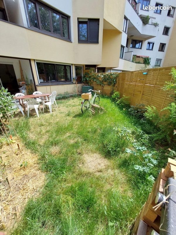 Appartement à louer, 74m², Massy