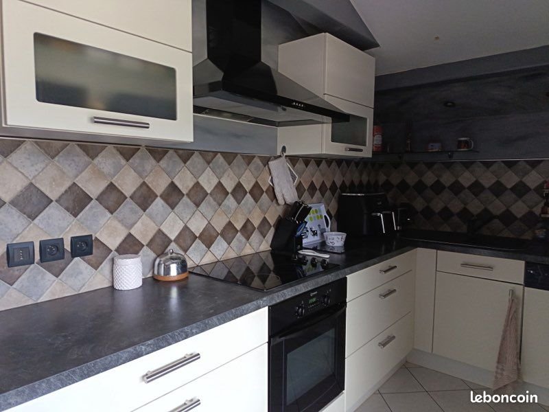 Appartement à louer, 45m², Scionzier