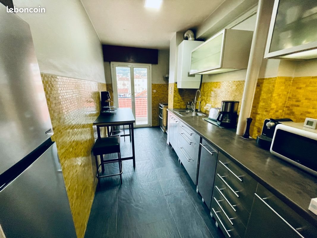 Appartement à vendre, 74m², Toulon