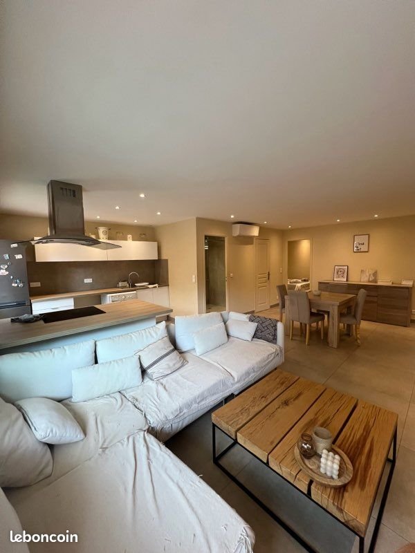 Appartement à louer, 59m², Mandelieu-la-Napoule