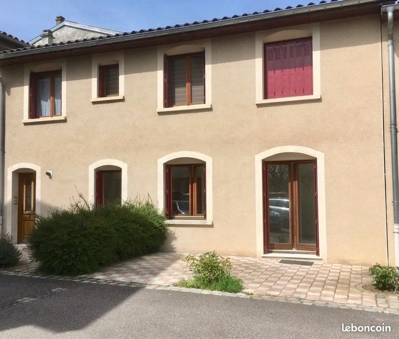 Appartement à louer, 55m², Belleville
