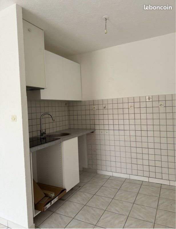 Appartement à louer, 55m², Belleville