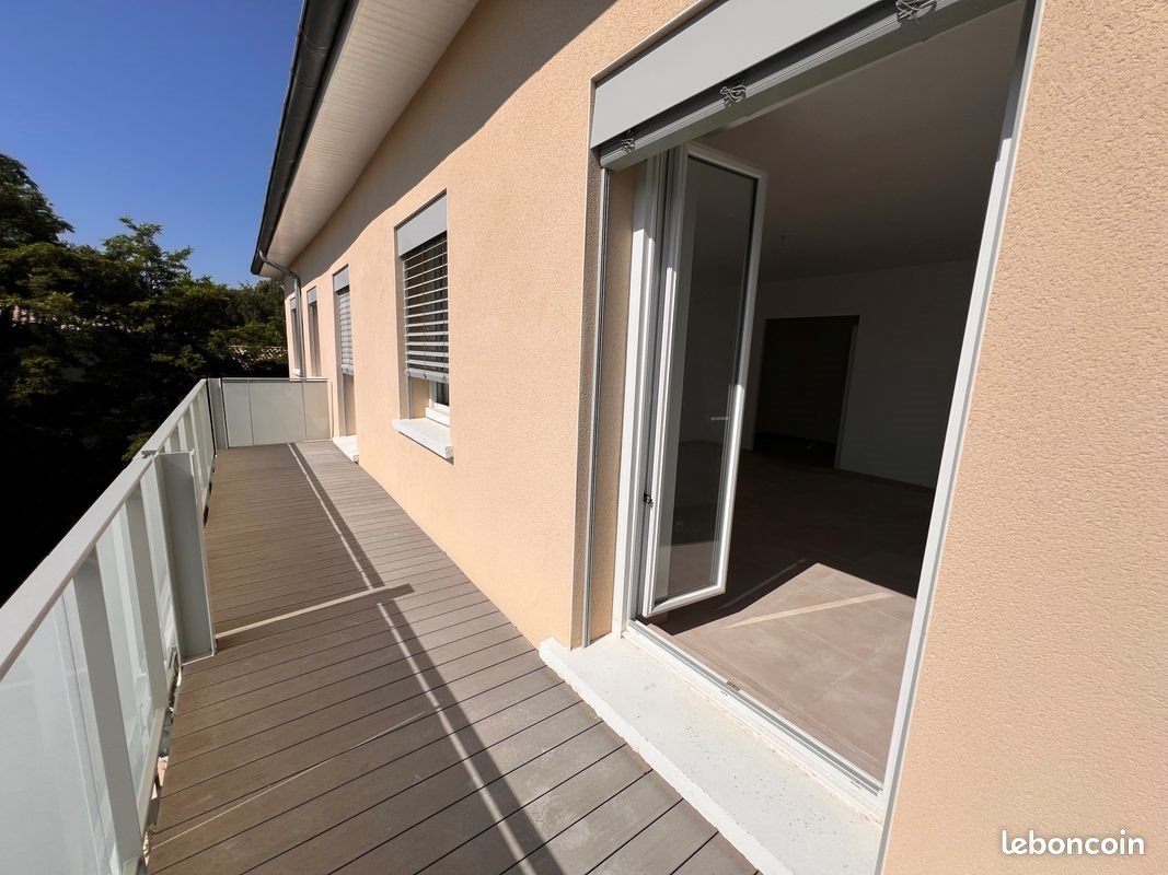Appartement à louer, 98m², Saint-Bonnet-de-Mure