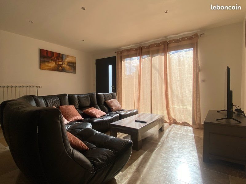 Maison à louer, 80m², Saint-Maximin-la-Sainte-Baume