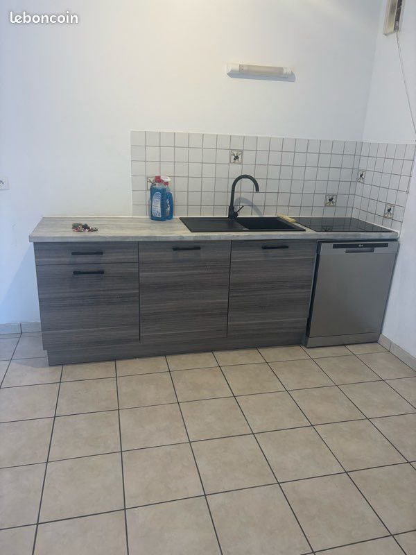 Maison à louer, 48m², Miramas