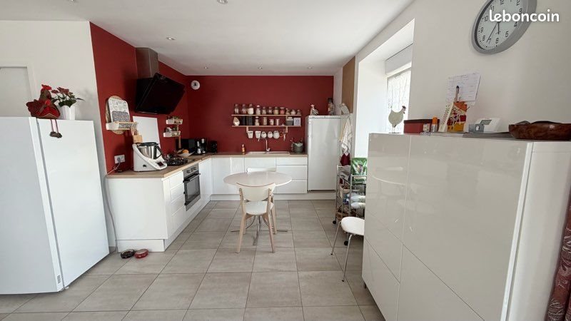 Maison à louer, 107m², Baulon