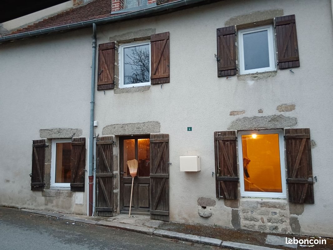 Maison à louer, 110m², Chénérailles