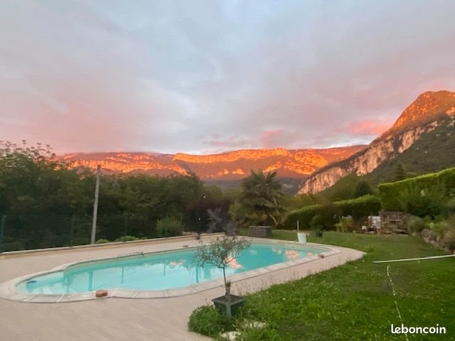 Maison à vendre, 140m², Rovon