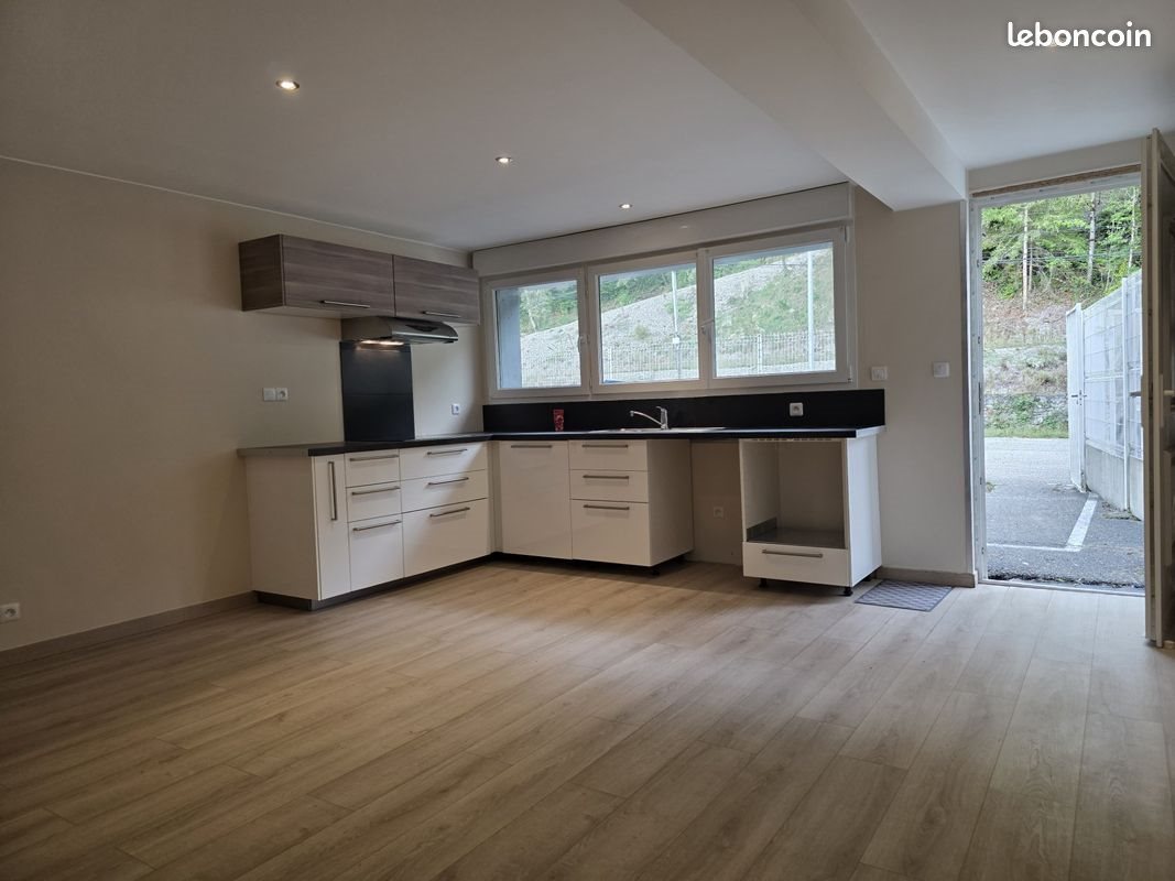 Appartement à louer, 63m², Saint-Ferréol