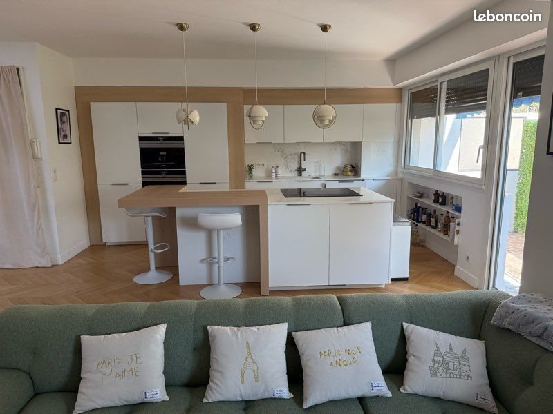 Appartement à louer, 83m², Nice