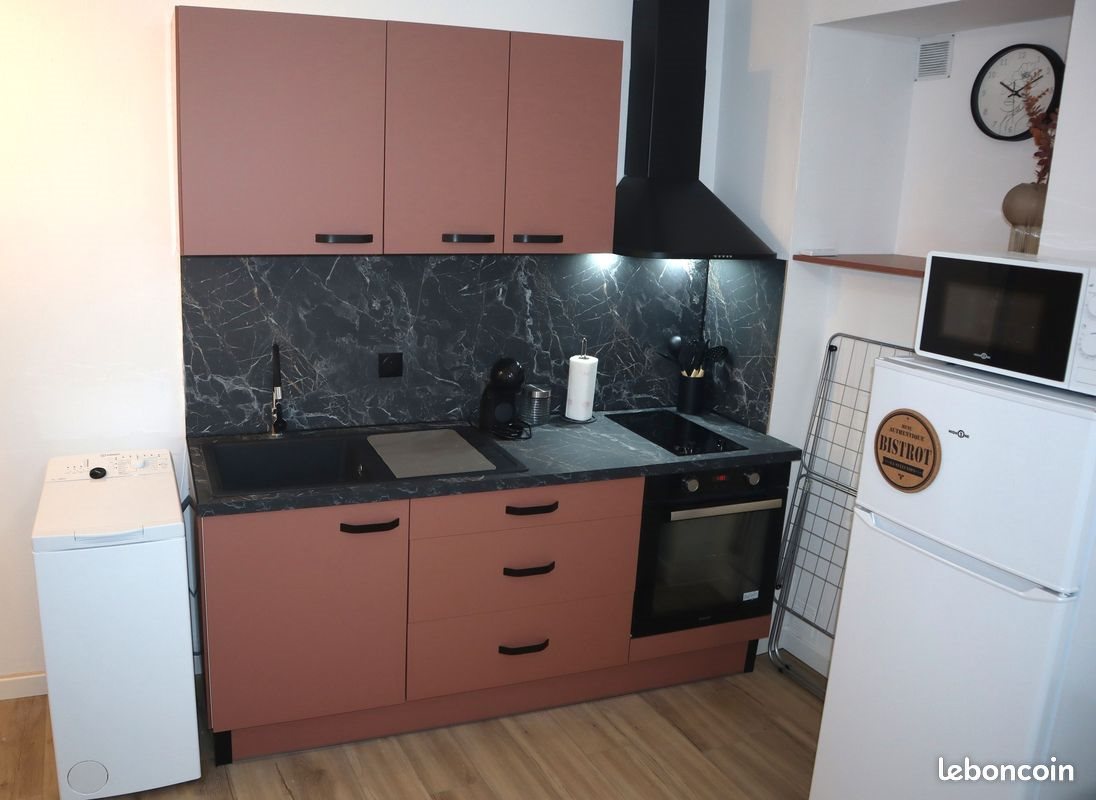 Appartement à louer, 35m², Nîmes