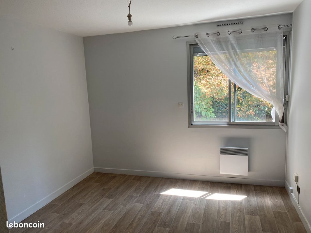 Appartement à louer, 20m², Clermont-Ferrand