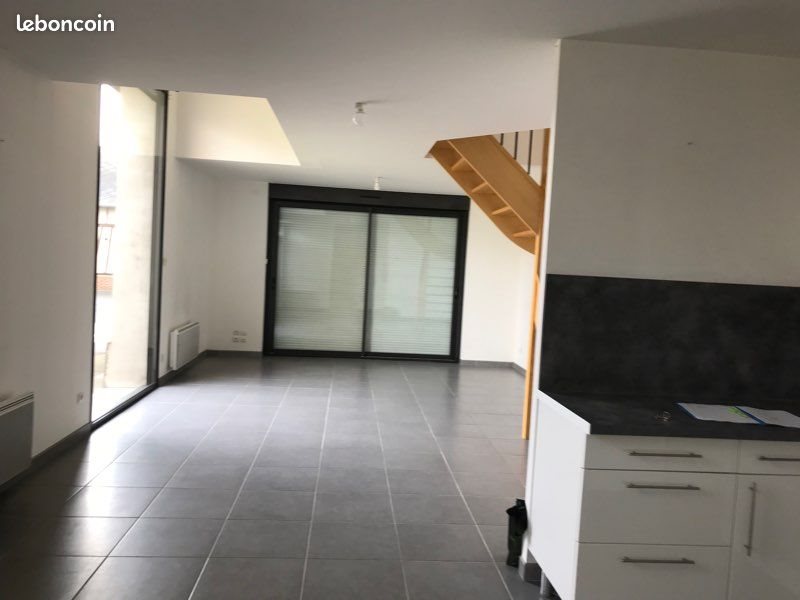 Appartement à louer, 70m², Quevauvillers