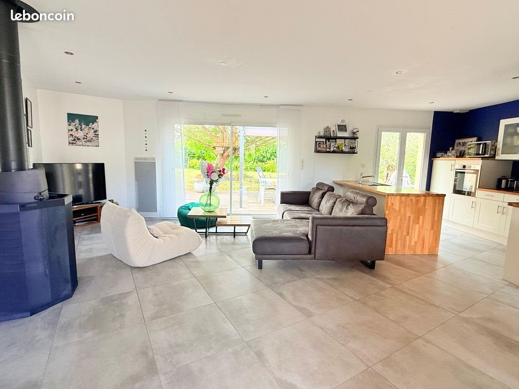 Maison à vendre, 135m², Ecuillé