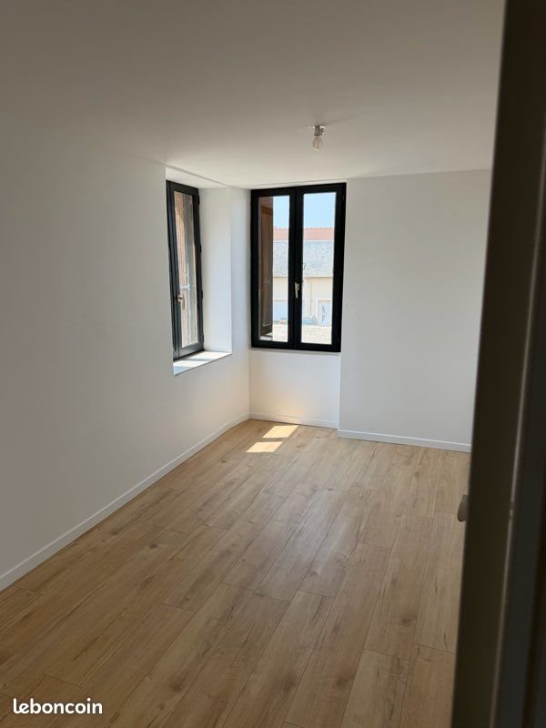 Appartement à louer, 64m², Pecqueuse