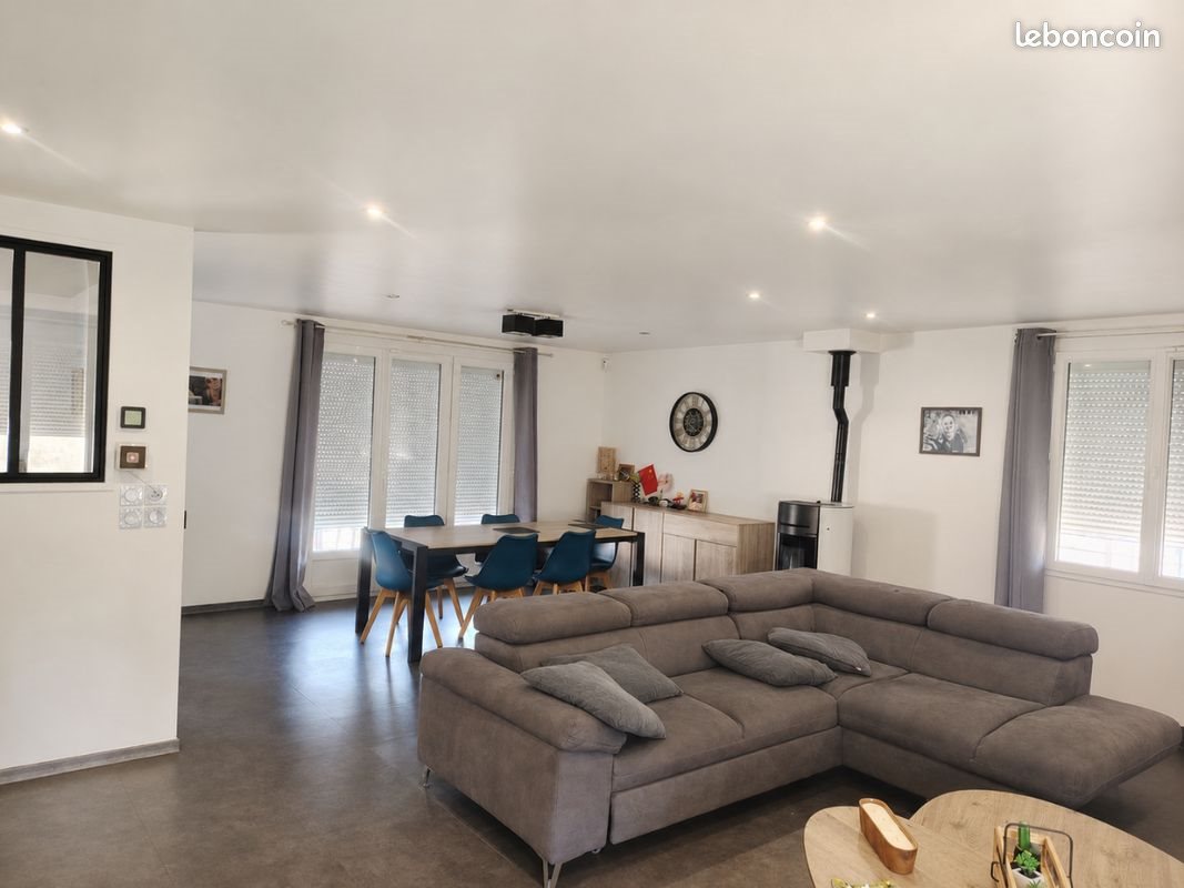 Maison à vendre, 126m², Roussillon