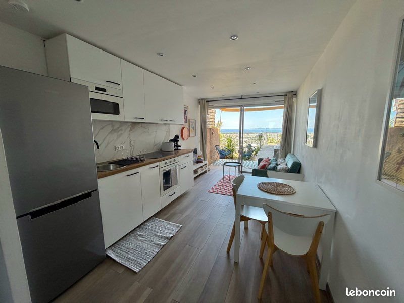 Appartement à louer, 26m², Hyères
