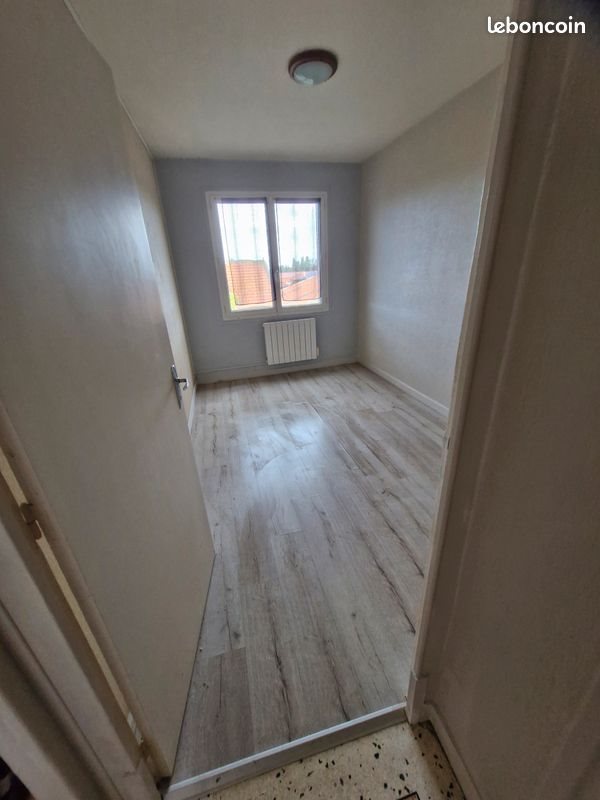 Appartement à louer, 24m², Ennezat