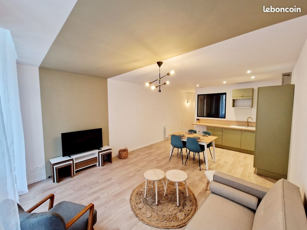 Appartement à louer, 47m², Lons-le-Saunier