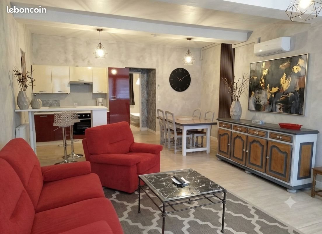 Appartement à louer, 65m², Sedan