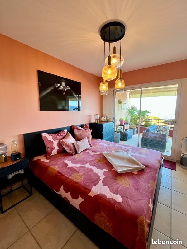 Appartement à vendre, 96m², Mandelieu-la-Napoule