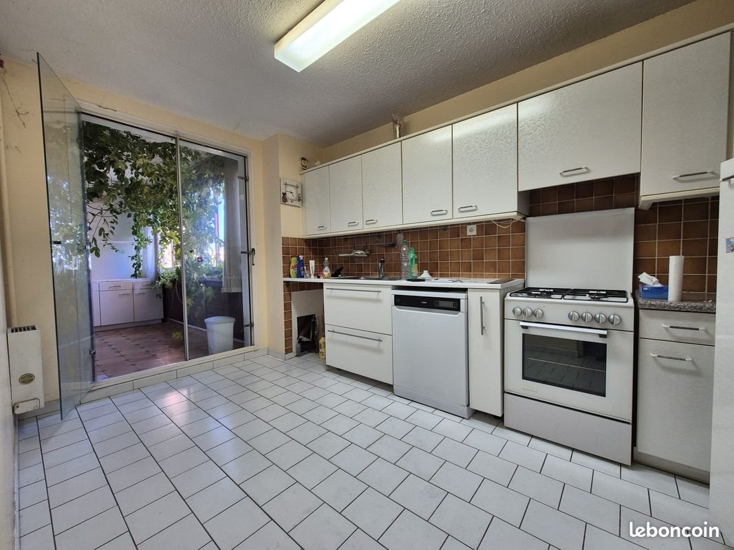 Appartement à vendre, 92m², Vitrolles