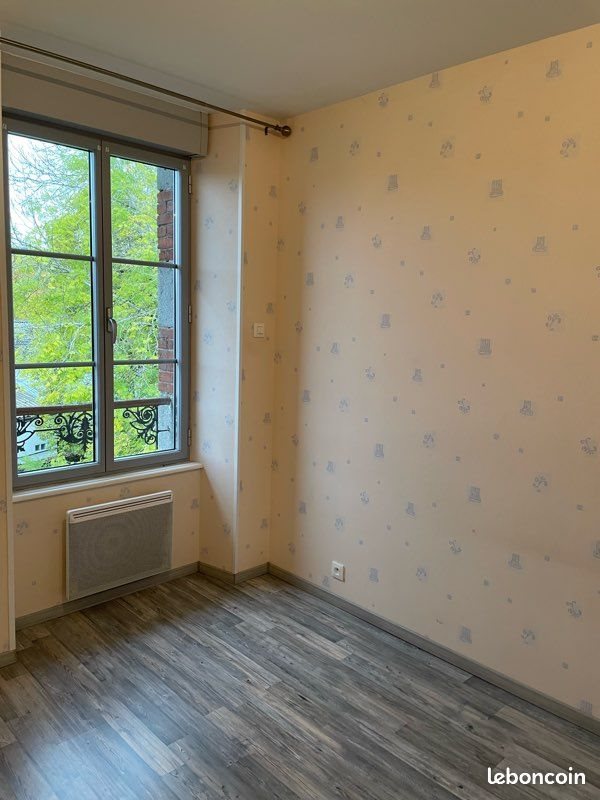 Appartement à louer, 40m², Aurillac