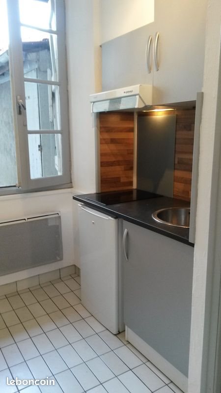 Appartement à louer, 26m², Pau