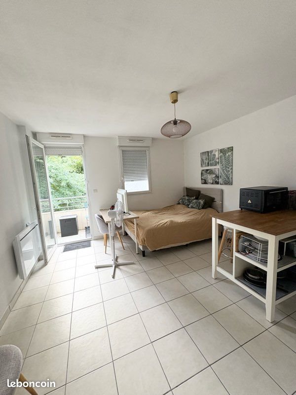 Appartement à louer, 26m², Champcevinel