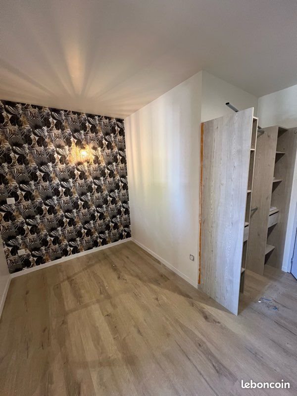 Appartement à louer, 28m², Aurillac