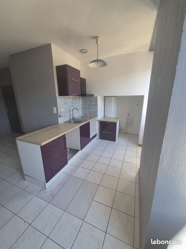 Appartement à louer, 63m², Heyrieux