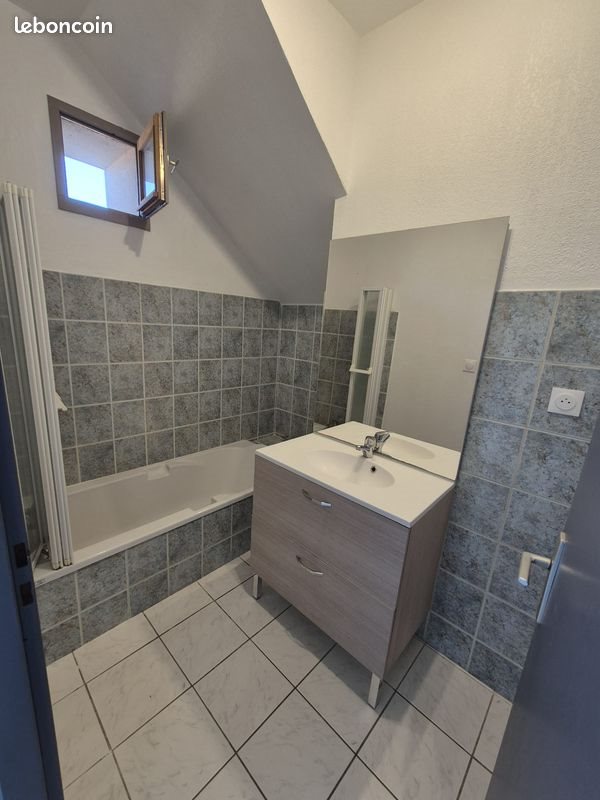 Appartement à louer, 63m², Heyrieux