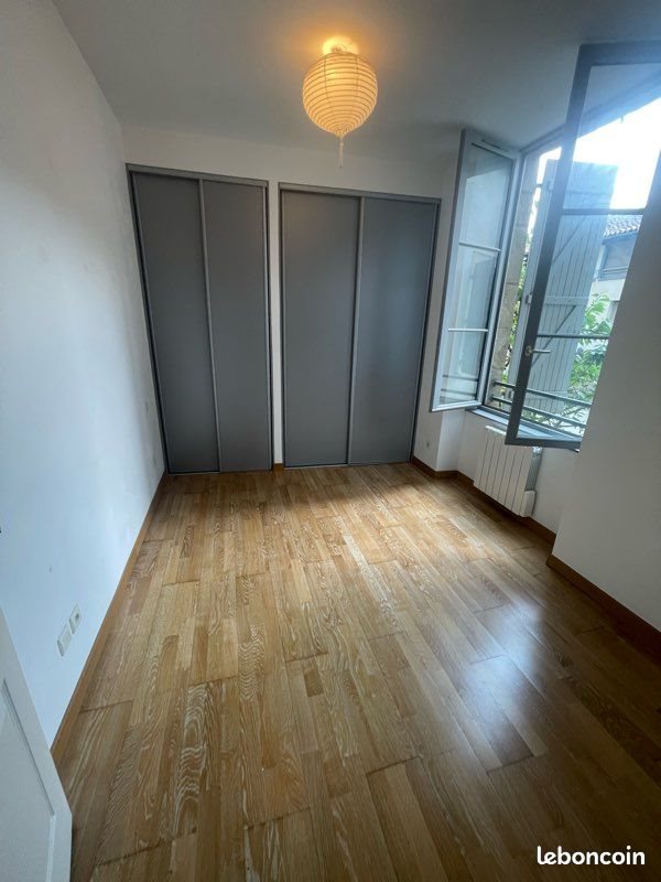 Appartement à louer, 100m², Figeac