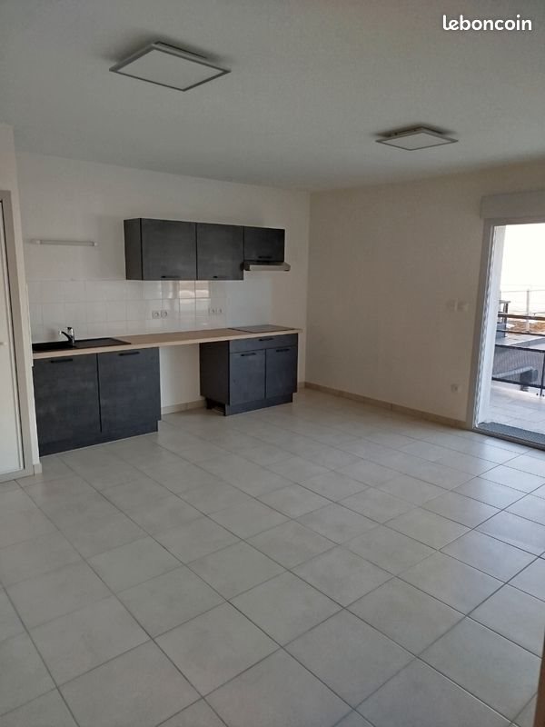 Appartement à louer, 48m², Saint-Vallier