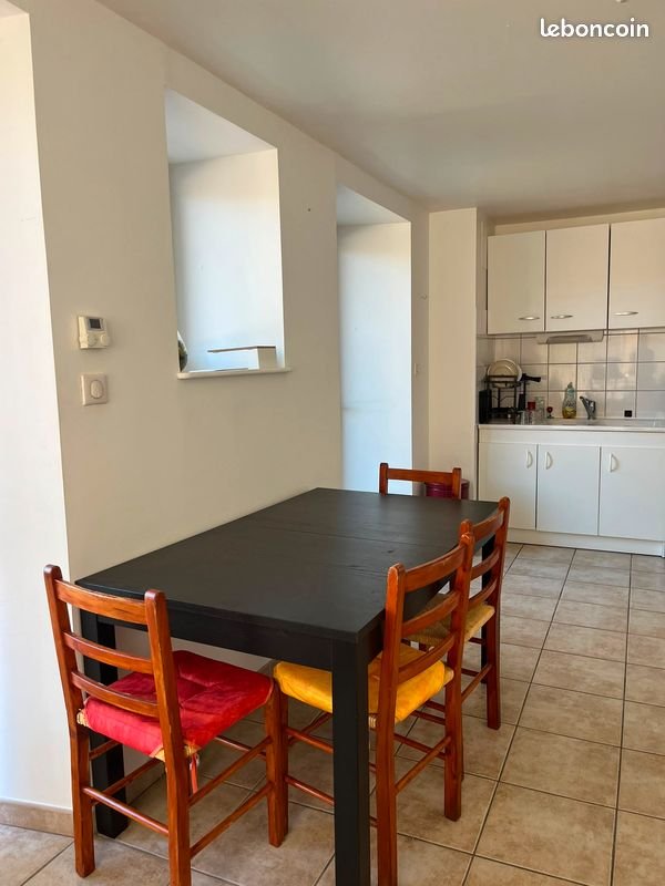 Appartement à louer, 54m², Pradelles
